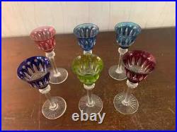 Lot 6 verres à liqueur modèle Tommy en cristal de Saint Louis (prix du lot) Lot 6 verres à liqueur modèle Tommy en cristal de Saint Louis (prix du lot)