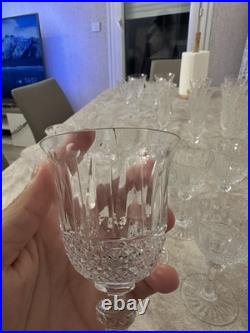 Lot De 5 Verres À Vin Dépareillé Et Retaillé En Cristal Saint Louis Tommy