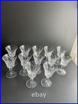 Lot de 12 Verres À Vin Rouge En Cristal Saint Louis Modèle Camargue