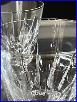 Lot de 4 verres à vin rouge Cristal Saint-Louis modèle Guernesey signés TBE