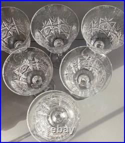 Lot de 6 Verres à eau en Cristal Taillé Saint Louis, Baccarat Haut 18,3 cm Lot de 6 Verres à eau en Cristal Taillé Saint Louis, Baccarat Haut 18,3 cm