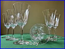 Lot de 6 verres à eau en cristal Saint Louis signés Modèle Lasalle H 18 cm Lot de 6 verres à eau en cristal Saint Louis signés Modèle Lasalle H 18 cm