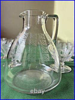 Lot de 6 verres à eau + pichet gravé en cristal Baccarat Saint Louis
