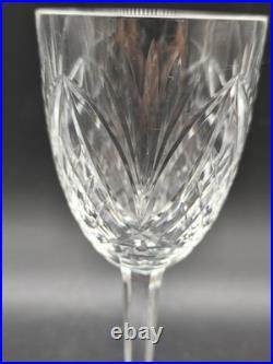 Lot de 6 verres à vin en cristal taillé style Saint-Louis Chantilly H. 18 cm