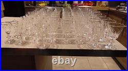 Lot de 75 verres en cristal forme conique cotes plates Baccacrat St Louis