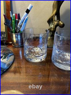 Paire de verres à whisky en cristal Saint-Louis motif nid d'abeilles