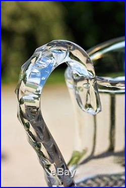 Pichet ou broc à eau en cristal de St Louis modèle Trianon