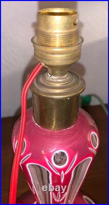 Pied de lampe en cristal overlay blanc rouge Baccarat Vierzon St Louis