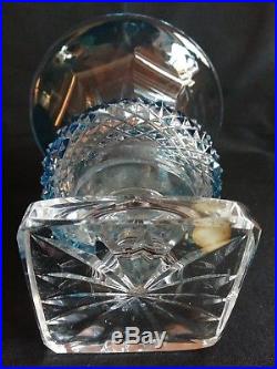 Rare Ancien vase medicis Versaille cristal de St Louis couleur bleutée