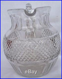 Ravissant broc en cristal modèle Trianon en cristal Saint-Louis