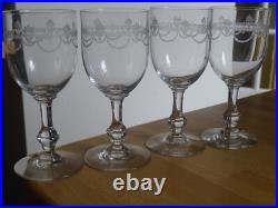 SAINT LOUIS 4 ANCIENS VERRES A VIN ROUGE CRISTAL GRAVURE STYLE EMPIRE ht 13 cm