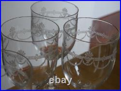 SAINT LOUIS 4 ANCIENS VERRES A VIN ROUGE CRISTAL GRAVURE STYLE EMPIRE ht 13 cm