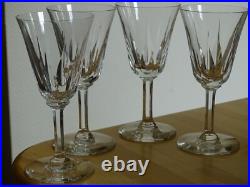 SAINT LOUIS 4 VERRES A VIN ROUGE BOURGOGNE EN CRISTAL MODELE CERDAGNE ht 16 cm