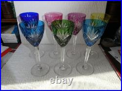 SAINT LOUIS CHANTILLY COULEUR 7 VERRES ROEMER SIGNES 21,3 cm SAINT LOUIS CHANTILLY COULEUR 7 VERRES ROEMER SIGNES 21,3 cm