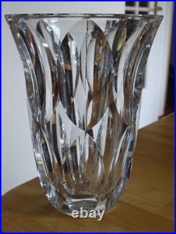 SAINT LOUIS CRISTAL TAILLER ANCIEN VASE MODELE D'ARTAGNAN ht 18 cm VERS 1960