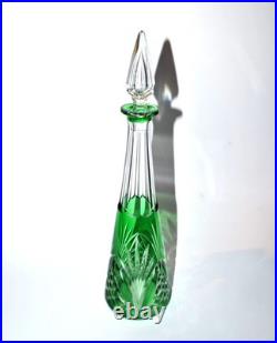 SAINT-LOUIS Carafe MOSELLE en cristal doublé Overlay vert taille 9408 H32cm