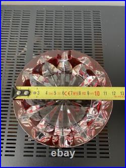 SAINT LOUIS Cendrier Ciselé Cristal Rouge Et Blanc diam. 15cm Made In France