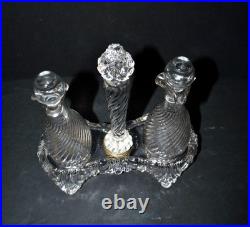 SAINT-LOUIS Huilier Vinaigrier en cristal moulé bambou torse signé 1900