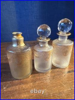 SAINT-LOUIS Lot 3 Flacons toilette + Poudrière CRISTAL givré doré Louis XVI
