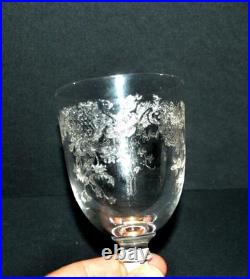 SAINT-LOUIS Lot 6 verres à vin Décor rocaille fleurs gravé à l'acide 1920 H13