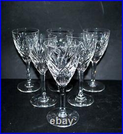 SAINT-LOUIS Lot de 6 Verres à vin Chantilly en cristal signé Saint-Louis H14cm