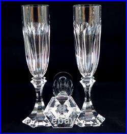 SAINT-LOUIS Modèle Chambord 6 Flûtes à Champagne en Cristal Signées SAINT-LOUIS Modèle Chambord 6 Flûtes à Champagne en Cristal Signées