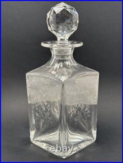 SAINT LOUIS Superbe Carafe en Cristal Gravé et Taillé Whisky