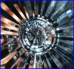 SAINT-LOUIS TOMMY x6 Flûtes champagne en cristal taillé diamant signé H18.5