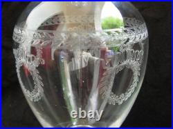 ST LOUIS, CARAFE EN CRISTAL GRAVE, MODELE MADRID, EPOQUE DEBUT XXème