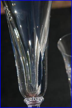 ST LOUIS CERDAGNE 6 Flûtes à Champagne en cristal taillé H 18,8cm ST LOUIS CERDAGNE 6 Flûtes à Champagne en cristal taillé H 18,8cm