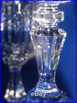 Série de 6 verres à vin n°3 en cristal taillé de Saint Louis modèle Liane