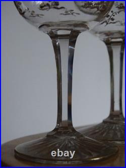 Saint Louis 4 Anciens Verres A Aperitif Cristal Gravure Duna Rehausser A L'or