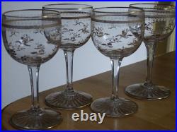 Saint Louis 4 Anciens Verres A Aperitif Cristal Gravure Duna Rehausser A L'or