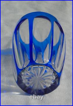 Saint Louis Service de 6 gobelets en cristal doublé taillé. Haut. 7 cm