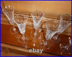 Saint Louis modèle Cerdagne 7 flûtes à champagne en cristal Saint louis SUPERBE