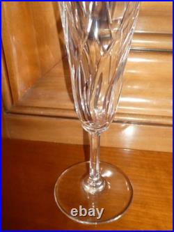 Saint Louis modèle Cerdagne 7 flûtes à champagne en cristal Saint louis SUPERBE