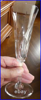 Saint Louis modèle Cerdagne 7 flûtes à champagne en cristal Saint louis SUPERBE