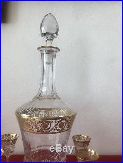 Sept Verre à Liqueur Et Carafe en cristal de Saint Louis modèle Thistle