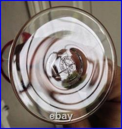 Série 4 verres à vin en cristal coloré marqué Saint Louis Modéle Bristol 156mm