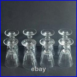 Série De 8 Verres À Vin Blanc Cristal De St Louis À Côtes Plates Modèle Caton Série De 8 Verres À Vin Blanc Cristal De St Louis À Côtes Plates Modèle Caton