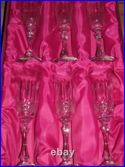 Série de 6 flutes Champagne cristal Lorraine Yvan (Tommy pour St-Louis) neufs Série de 6 flutes Champagne cristal Lorraine Yvan (Tommy pour St-Louis) neufs