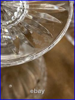 Série de 8 Verres À Vin Blanc en cristal de Saint Louis Modèle Trianon