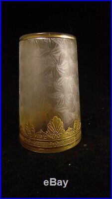 Service 4 gobelets en cristal de St Louis ou Baccarat avec belle dorure gravure