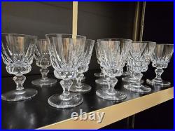 Service de 36 verres en cristal Saint-Louis modèle Guernesey signé