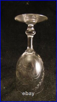 Service de 5 verres à vin cristal Saint Louis service Metz gravure 3216 Muguet