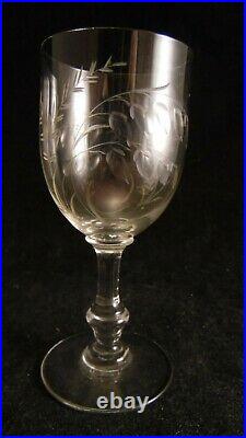 Service de 6 verres à vin cristal Saint Louis service Metz gravure 3216 Muguet