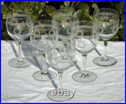 Service de 6 verres à vin en cristal de Saint Louis modèle Madrid Haut. 13,3 cm