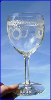 Service de 6 verres à vin en cristal de Saint Louis modèle Madrid Haut. 13,3 cm