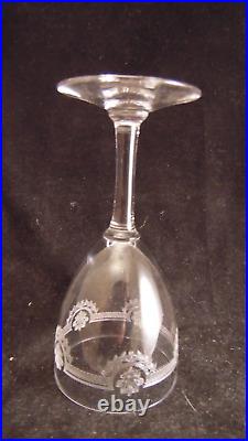 Service de 6 verres a vin en cristal de Saint Louis modèle Manon