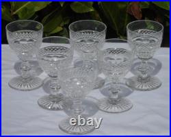 Service de 6 verres en cristal de Saint Louis modèle Trianon Haut. 9,8 cm signés